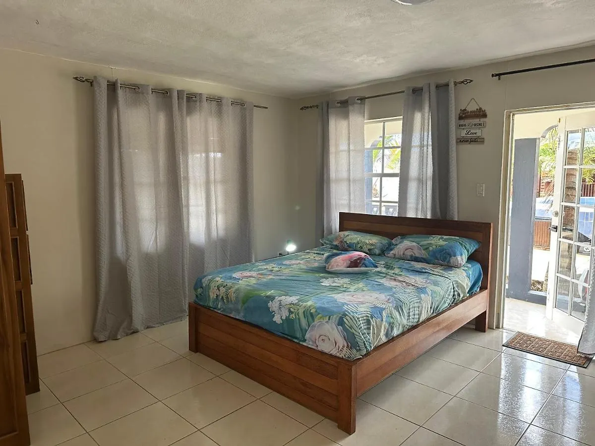Studio - Begane Grond - Poolside Kralendijk  Kralendijk (Bonaire)
