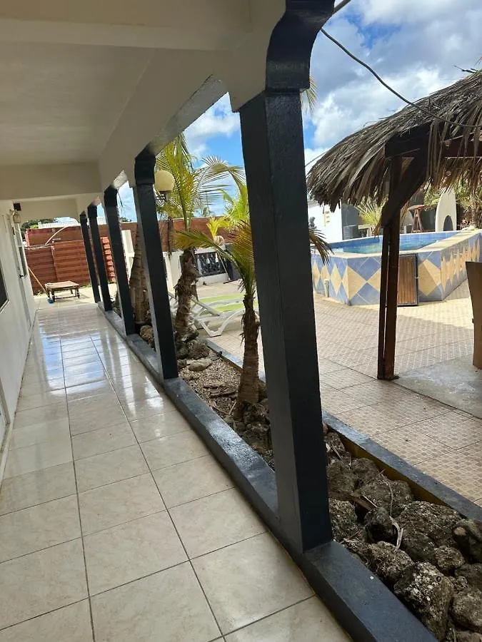 Apartment Studio - Begane Grond - Poolside Kralendijk