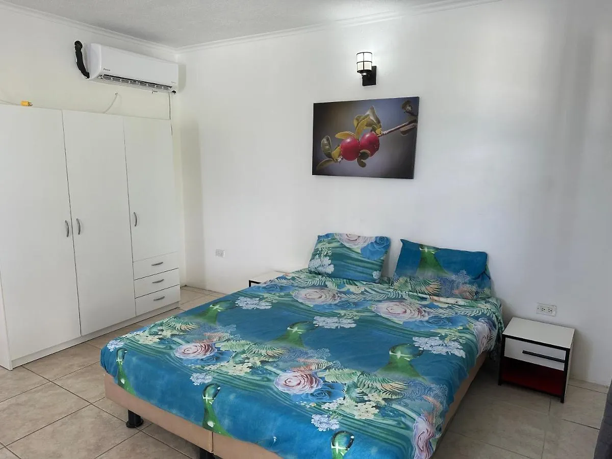 Studio - Begane Grond - Poolside Kralendijk